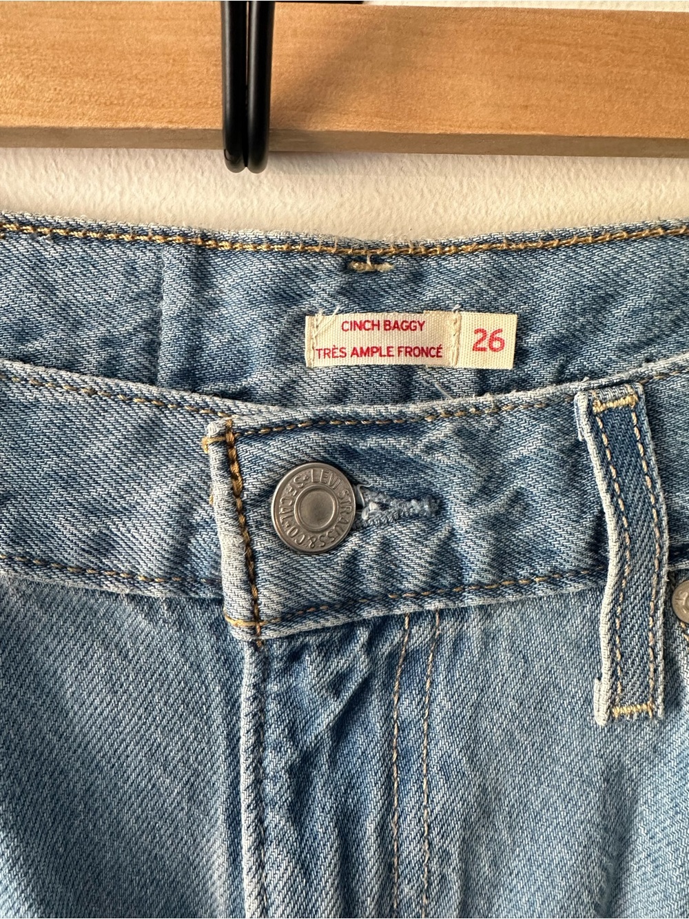 Levi’s Cinch Baggy Light Blue Wide Leg Jeans - Picture 6 of 9